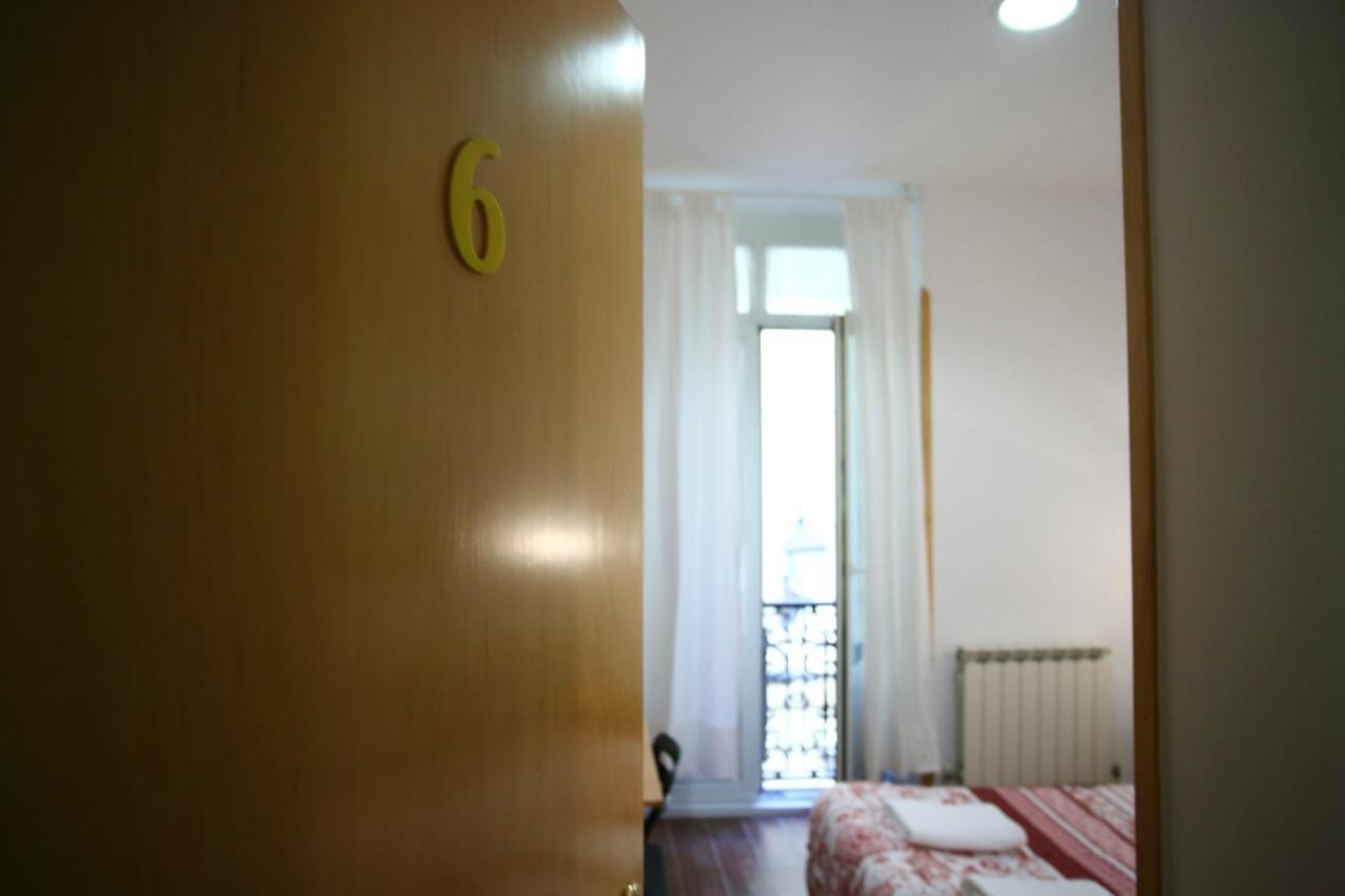 Pension San Telmo / San Juan Сан-Себастьян Экстерьер фото